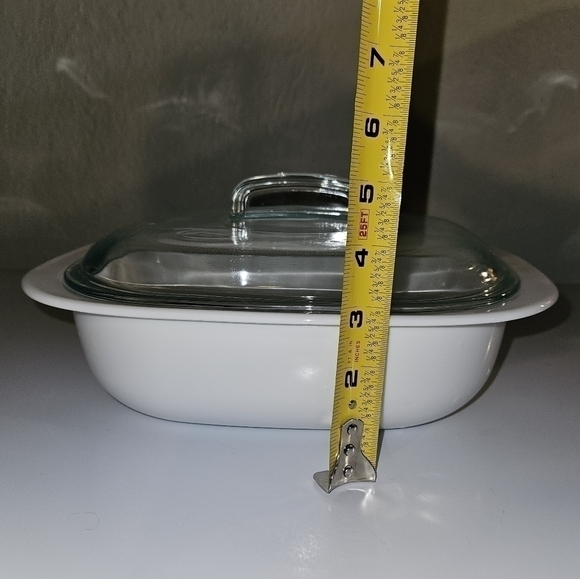 CorningWare 2.5 Quart baking dish with lid & carrying tray Vintage - Picture 2 of 8